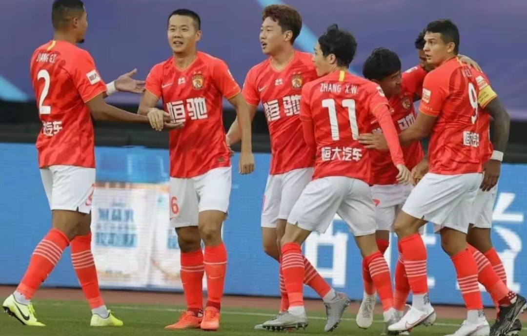 开运体育-窗口期足总杯焦点战，广州队更衣室发声，更衣室稳定，纪律约束更严格(广州砍树中央批示)